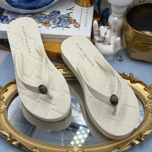 🆕 KURT GEIGER LONDON 🧿 NWOB Kensington Q Flipflop, Bone - Sz EU 37 US 7 - Picture 4 of 14